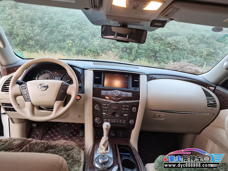 18年日产途乐轿车抵押车出售