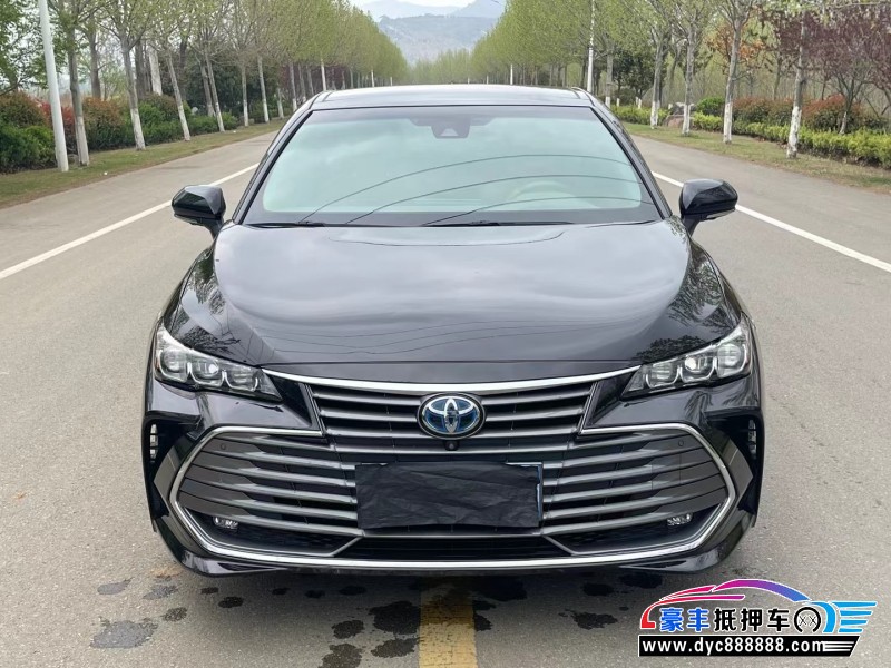 20年丰田亚洲龙轿车抵押车出售