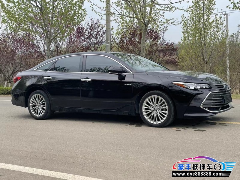 20年丰田亚洲龙轿车抵押车出售