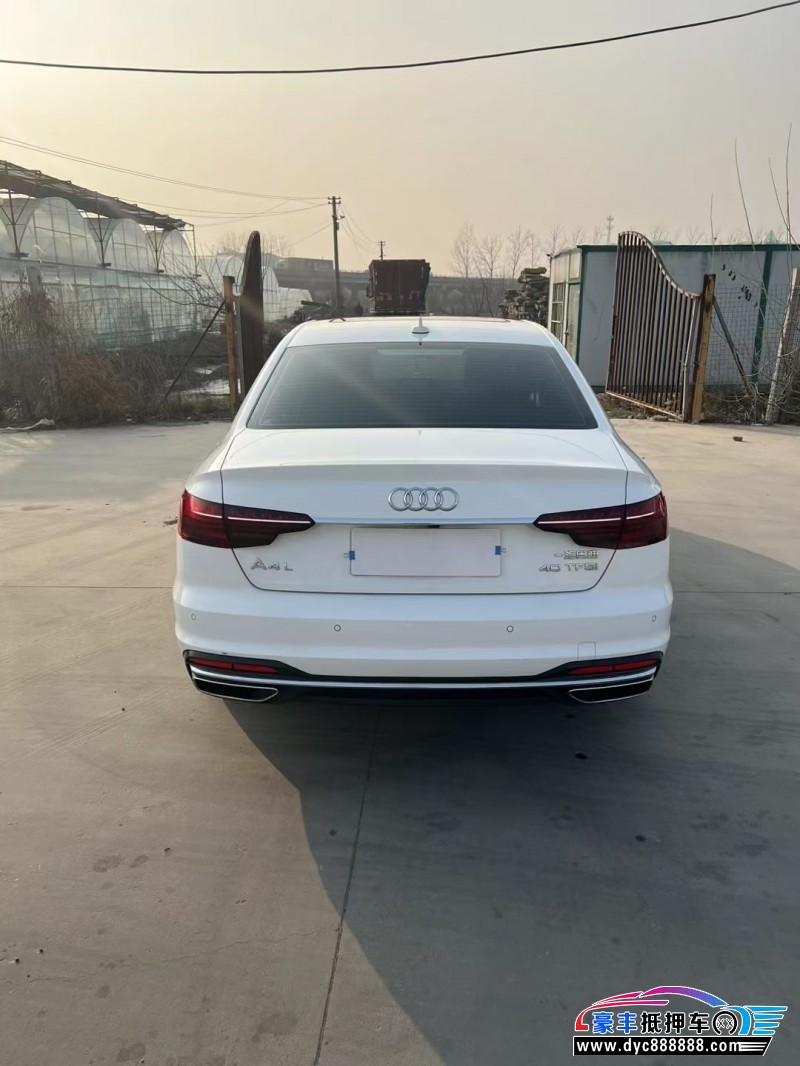 20年奥迪A4轿车抵押车出售