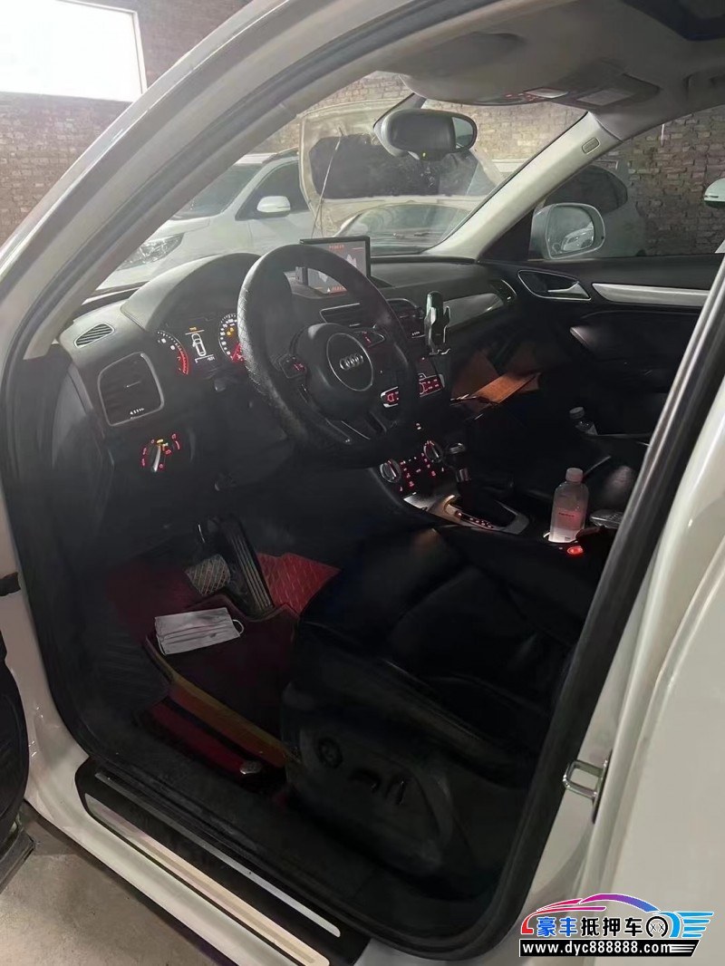 14年奥迪Q3轿车抵押车出售
