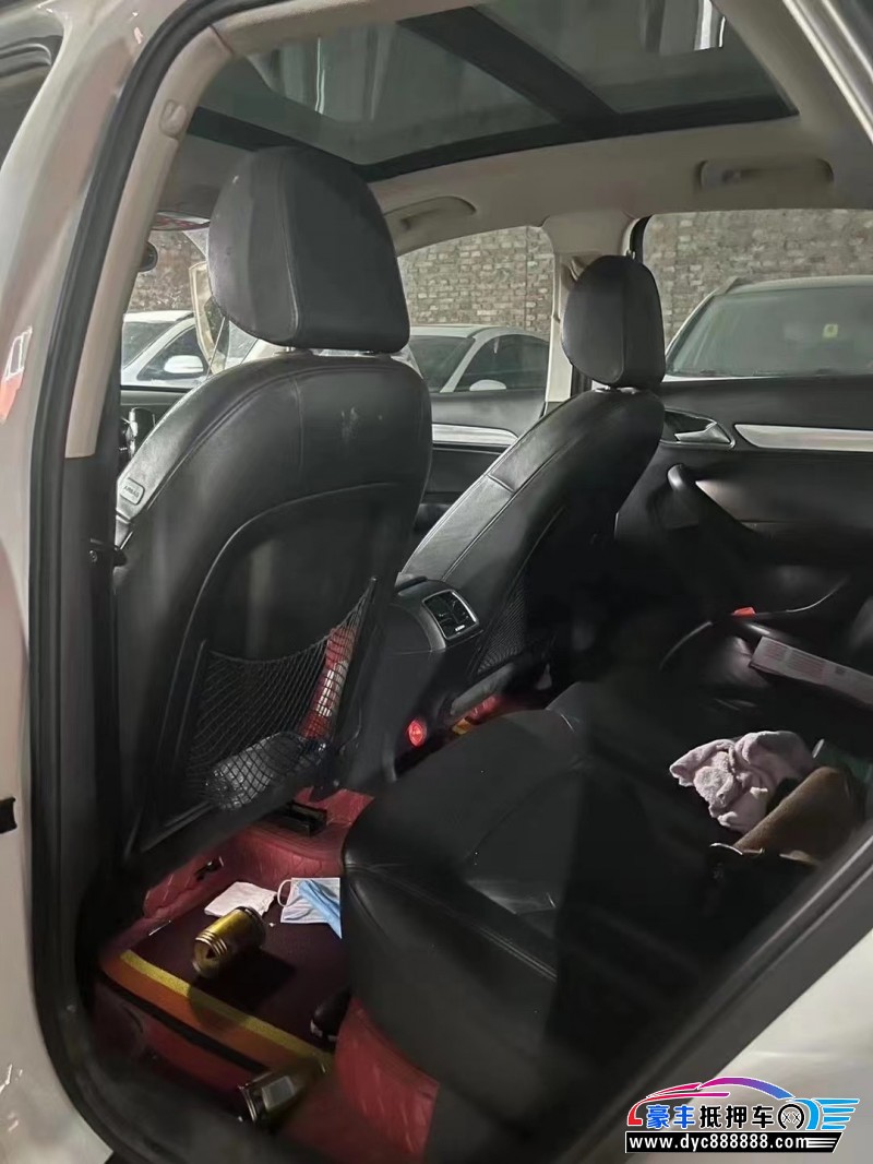 14年奥迪Q3轿车抵押车出售