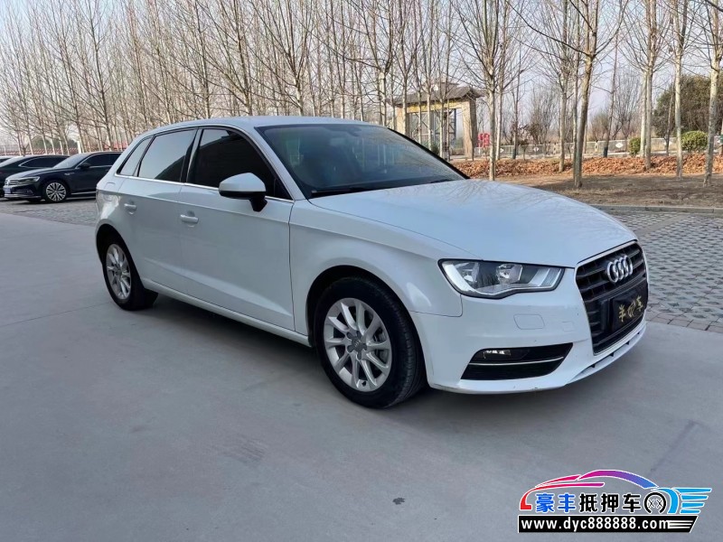 17年奥迪A3轿车抵押车出售