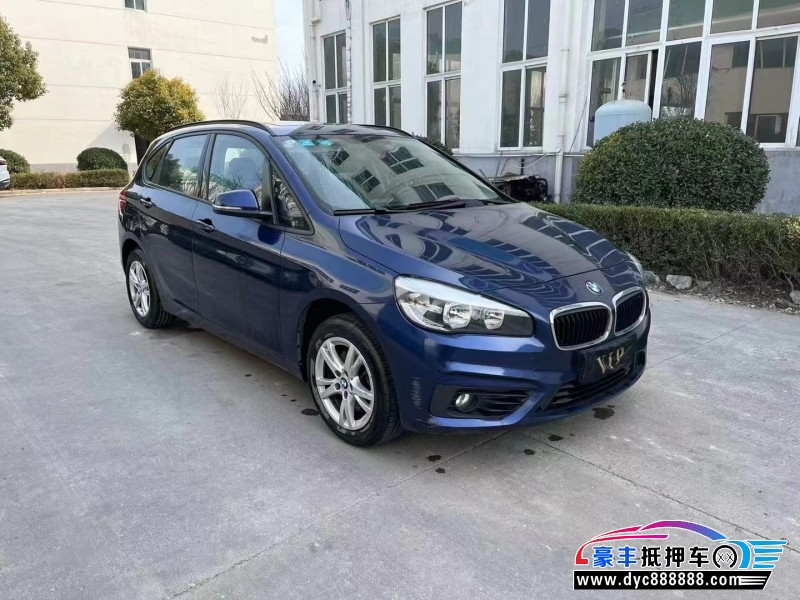 15年宝马2系轿车抵押车出售