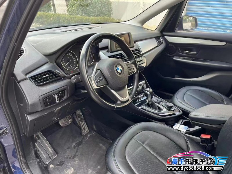 15年宝马2系轿车抵押车出售