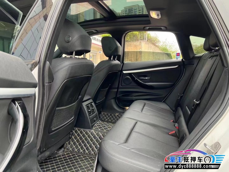 20年宝马3系轿车抵押车出售