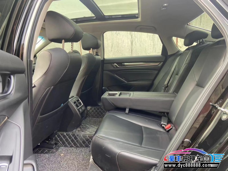 21年本田雅阁轿车抵押车出售