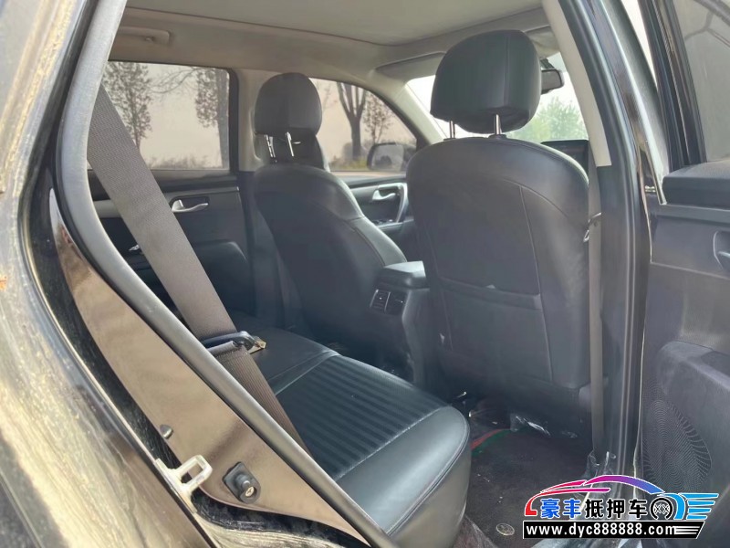 19年起亚智跑轿车抵押车出售