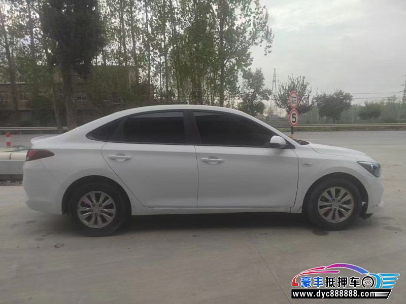 20年现代悦动轿车抵押车出售