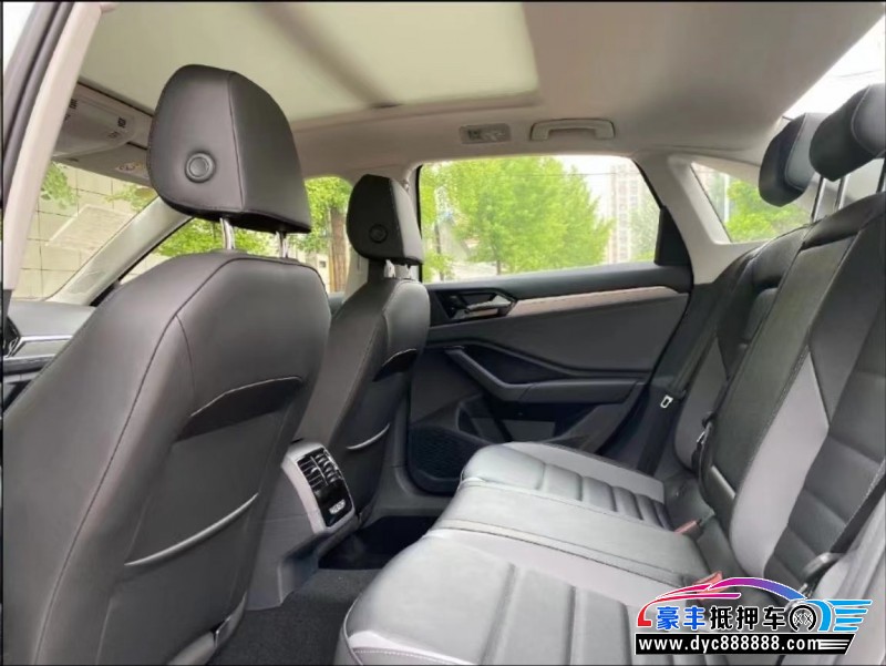 22年大众速腾轿车抵押车出售