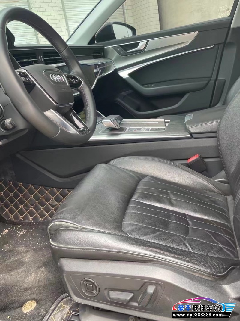 19年奥迪A6L轿车抵押车出售