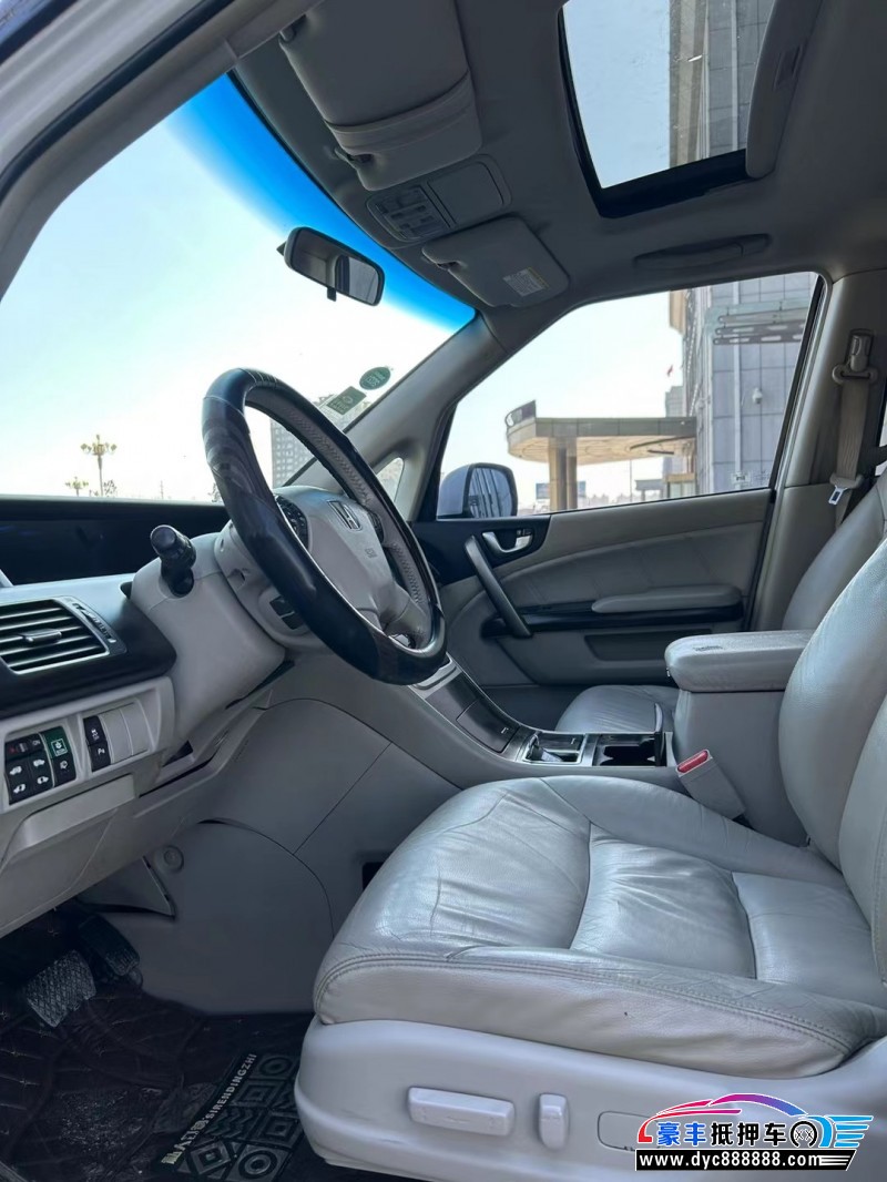 14年本田艾力绅轿车抵押车出售