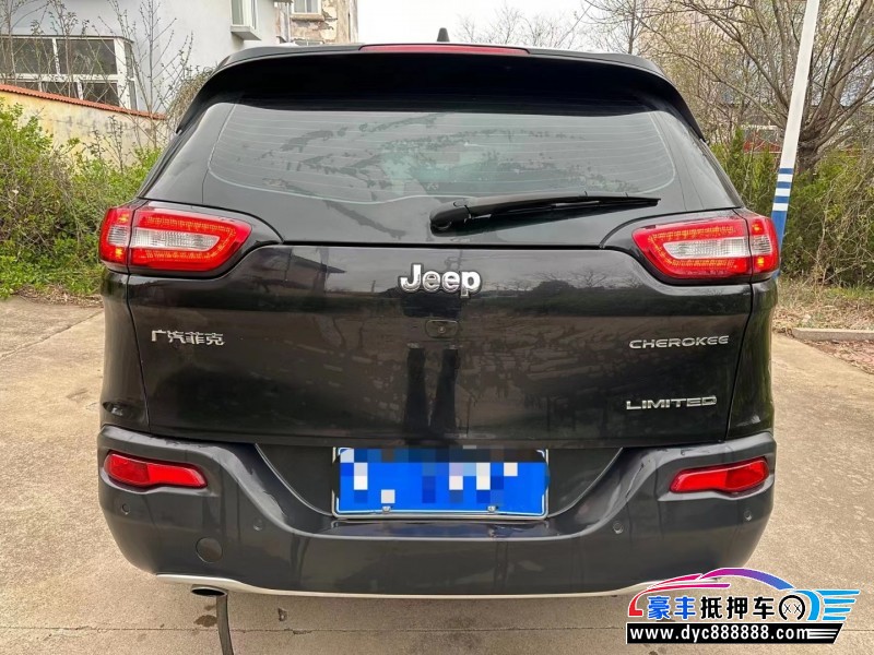 18年Jeep自由光SUV抵押车出售