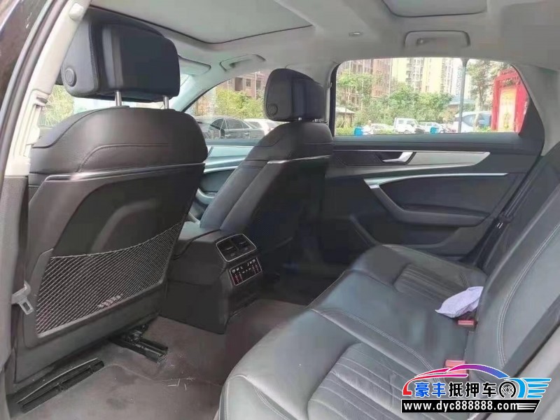 19年奥迪A6轿车抵押车出售