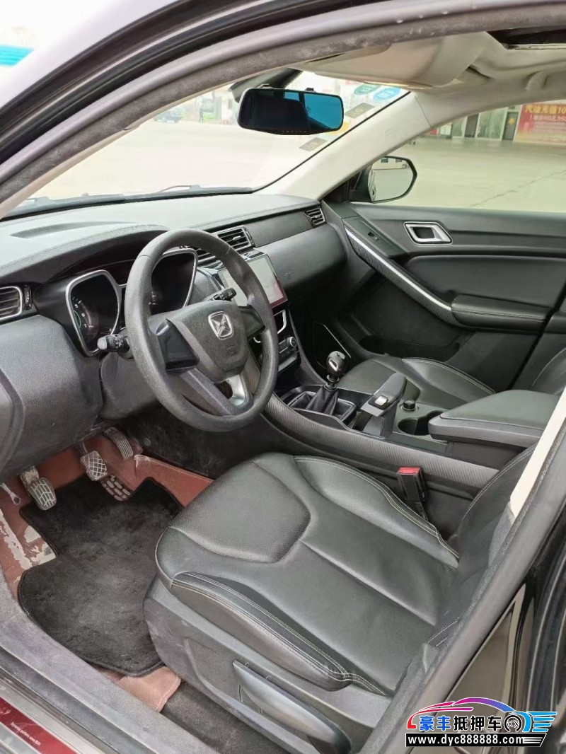 17年江铃驭胜SUV抵押车出售