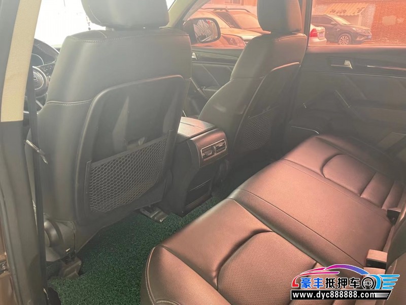 17年众泰T600SUV抵押车出售