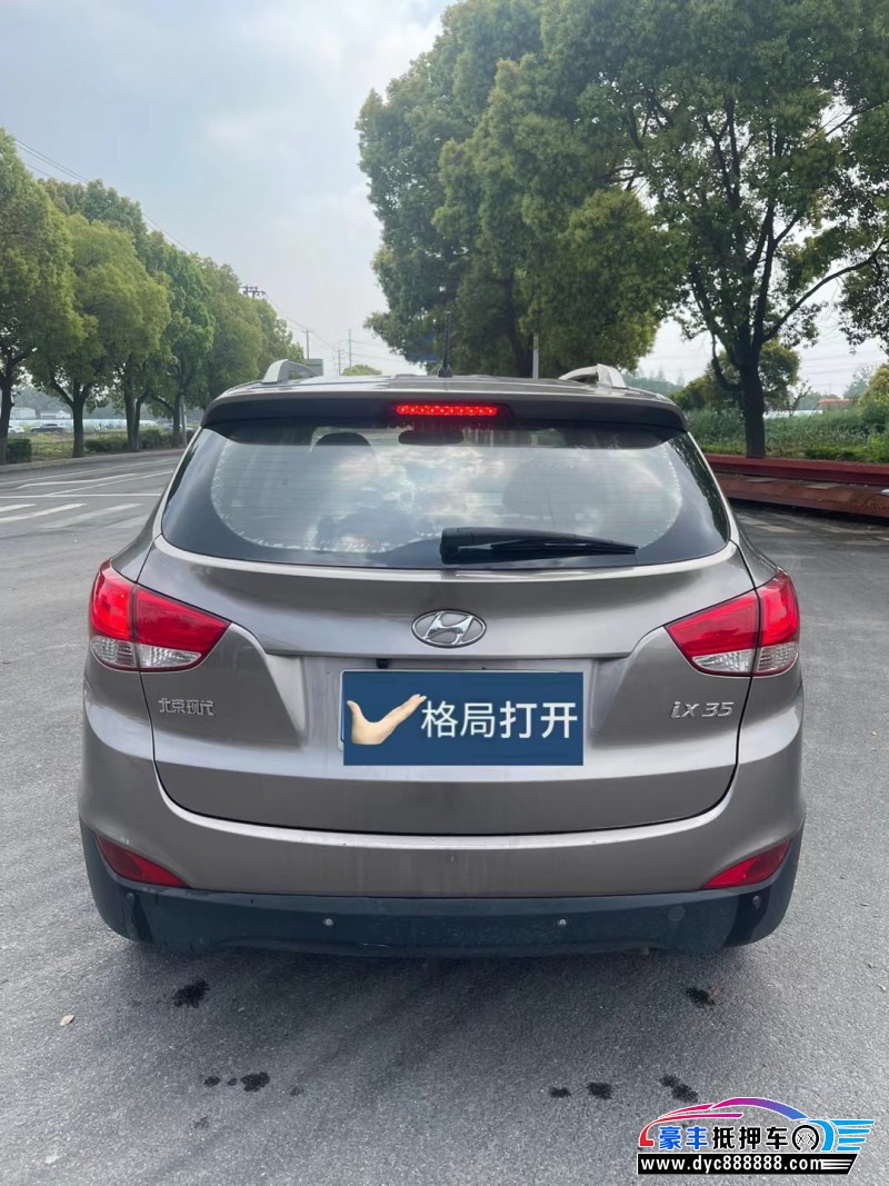 14年现代ix35SUV抵押车出售