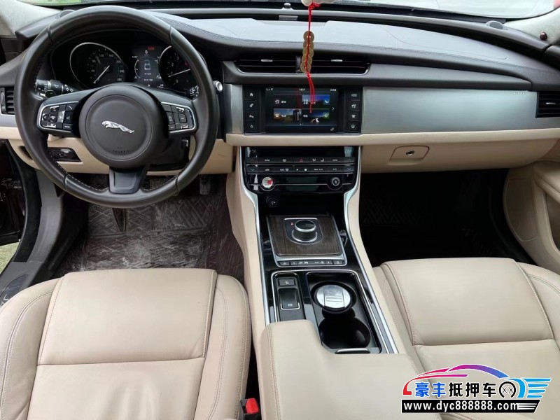 16年捷豹XFL轿车抵押车出售