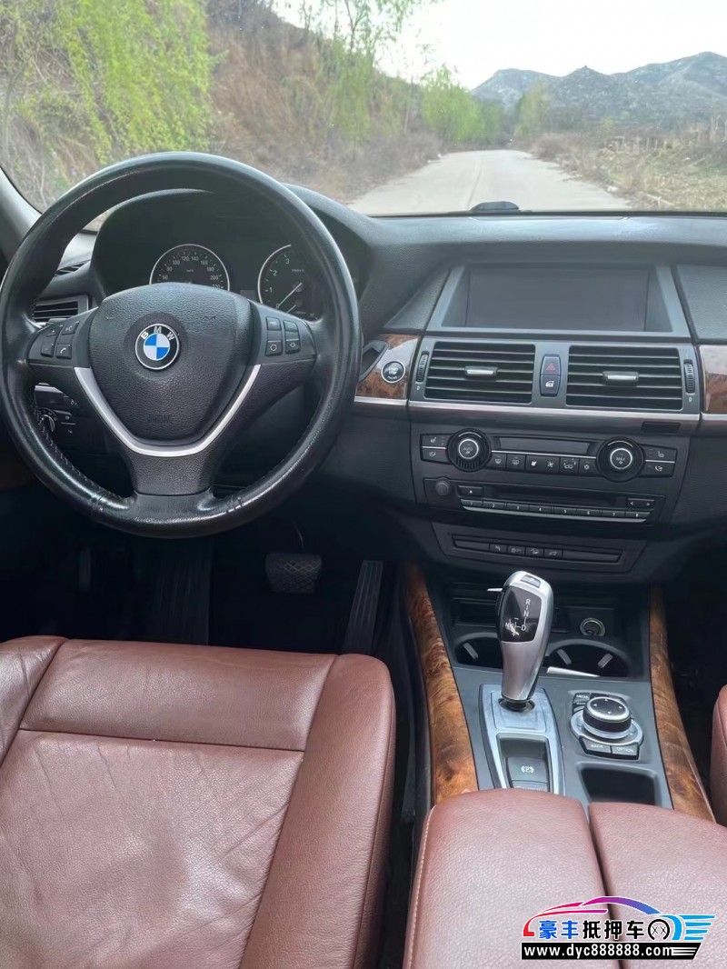 13年宝马X5SUV抵押车出售