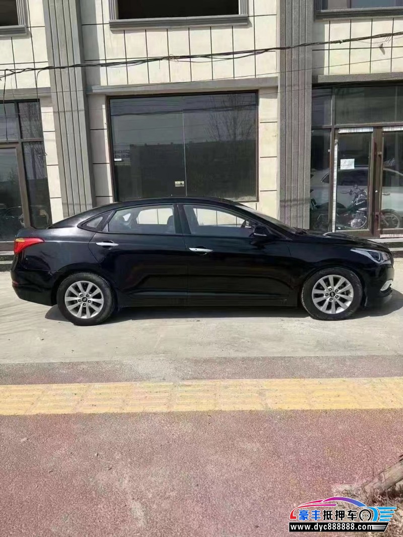 14年现代名图轿车抵押车出售