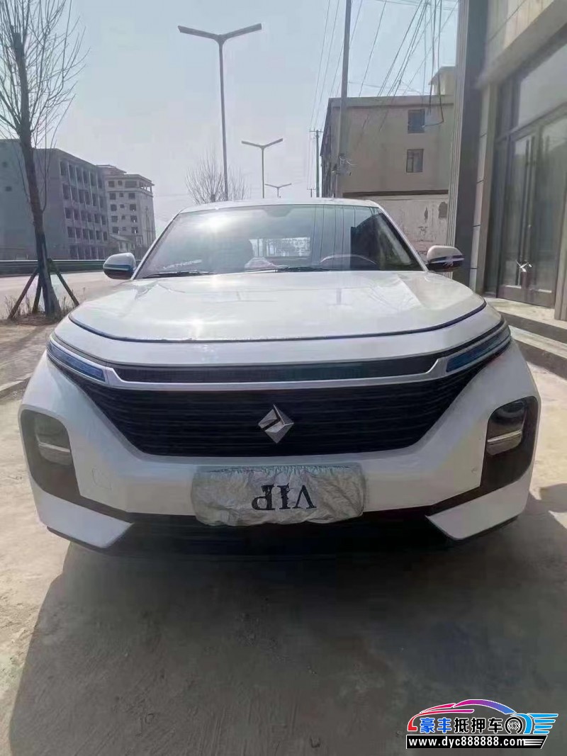 21年宝骏RC5轿车抵押车出售