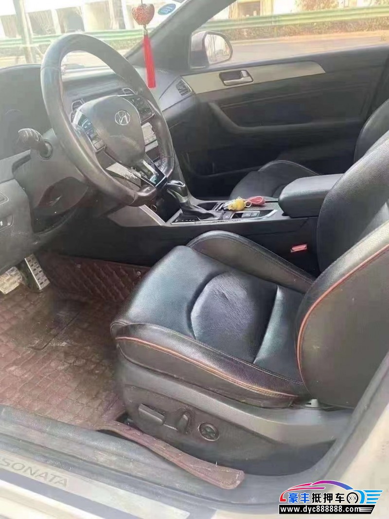 15年现代索纳塔九轿车抵押车出售
