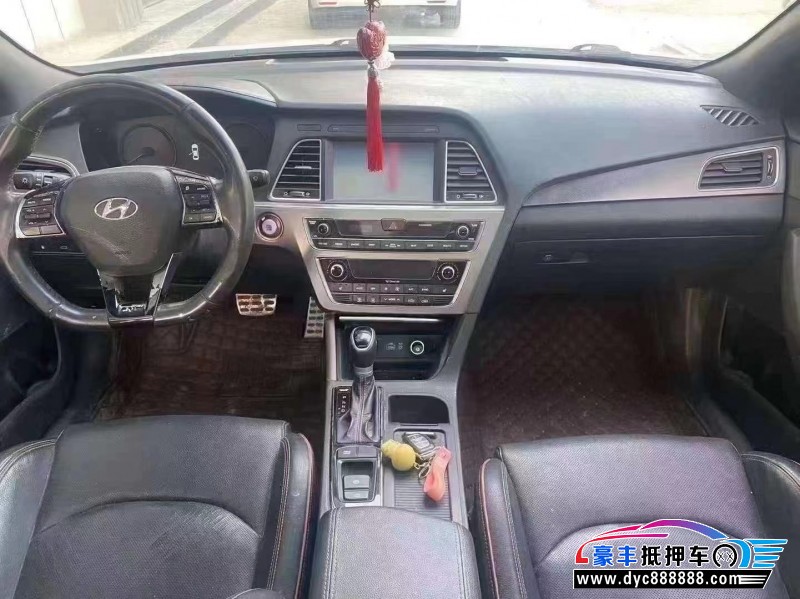 15年现代索纳塔九轿车抵押车出售