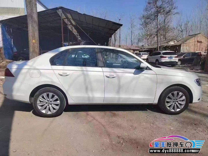 21年大众宝来轿车抵押车出售