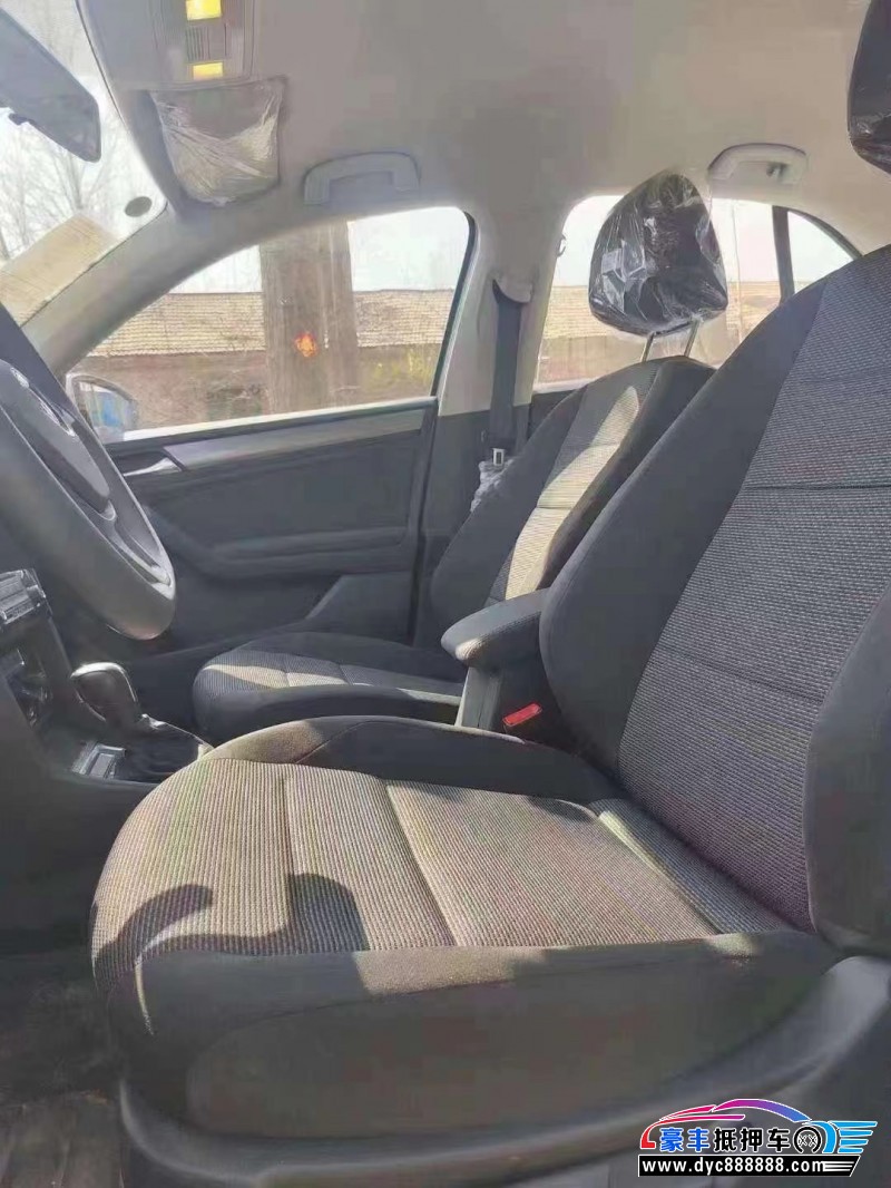 21年大众宝来轿车抵押车出售