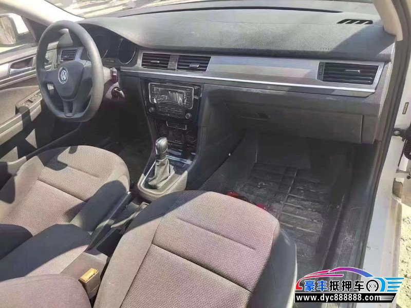 21年大众宝来轿车抵押车出售