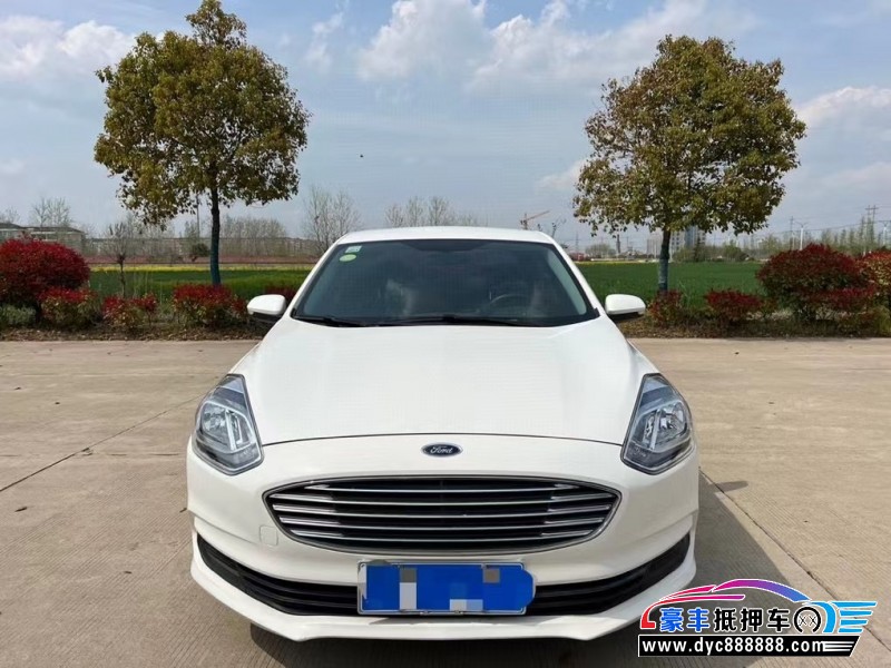 19年福特福睿斯轿车抵押车出售