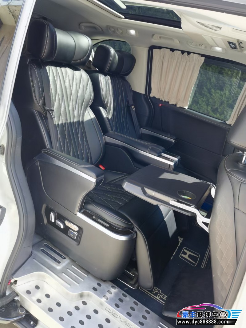 19年本田奥德赛MPV抵押车出售