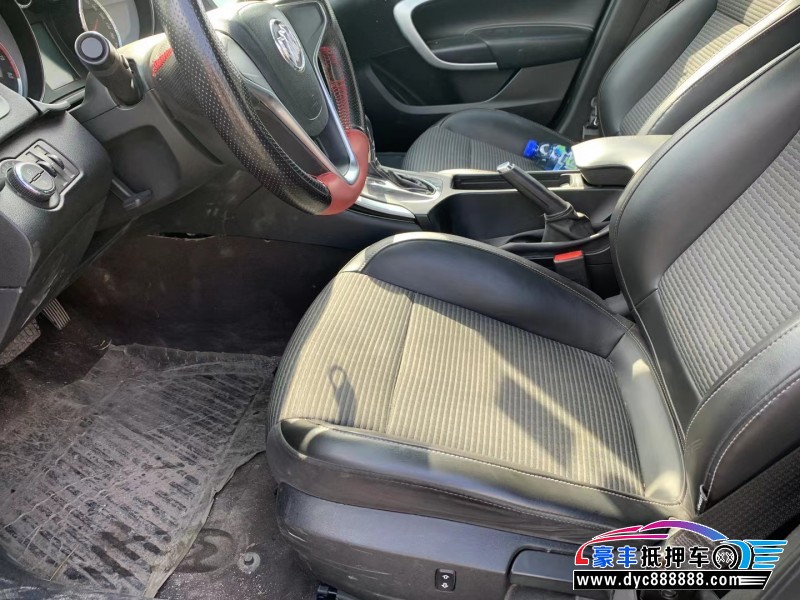 16年别克君威轿车抵押车出售