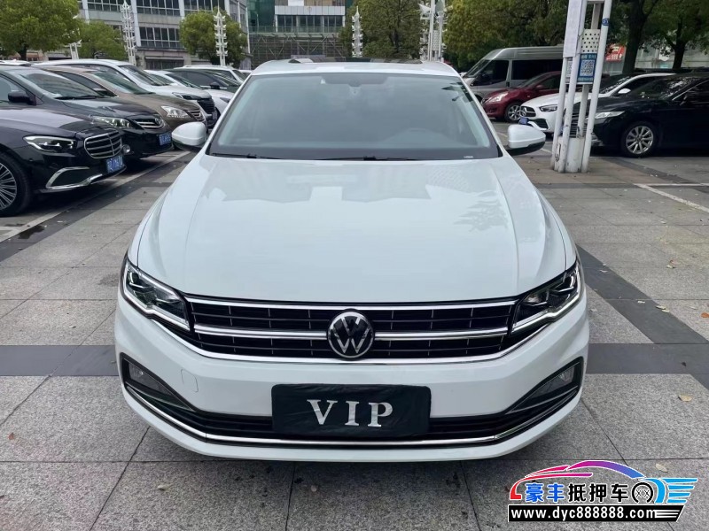 22年大众宝来轿车抵押车出售