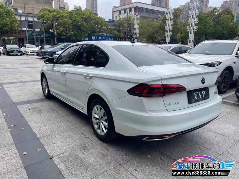 22年大众宝来轿车抵押车出售