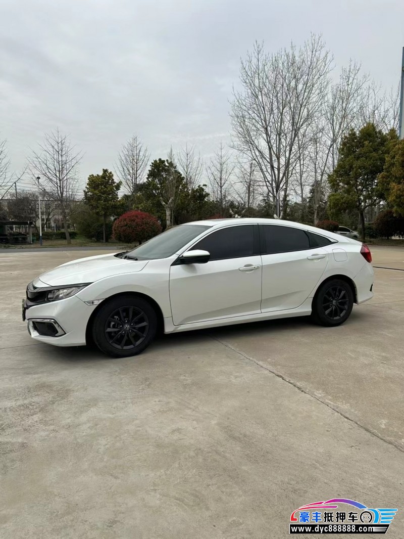 22年本田思域轿车抵押车出售