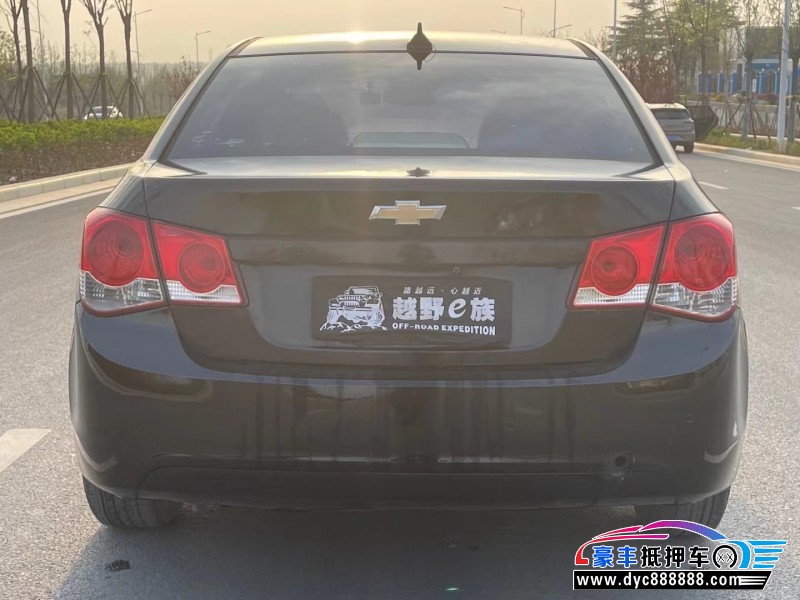 10年雪佛兰科鲁兹(海外)轿车抵押车出售