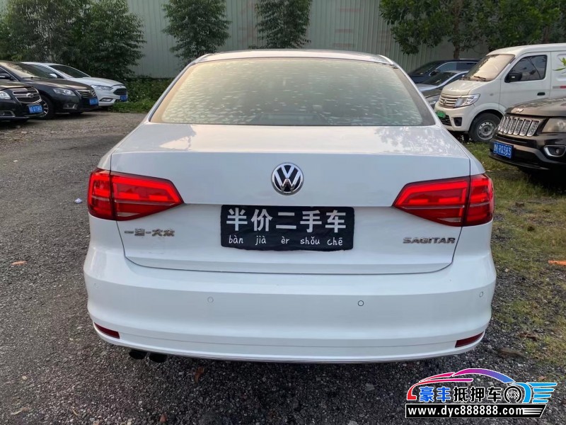 17年大众速腾轿车抵押车出售