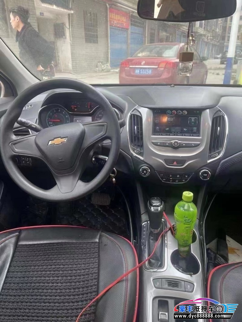 17年雪佛兰科鲁兹轿车抵押车出售