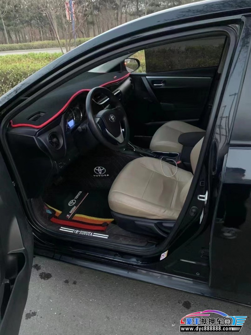 18年丰田雷凌轿车抵押车出售