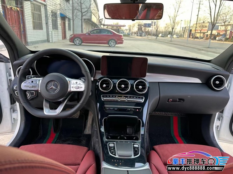 21年奔驰C轿车抵押车出售