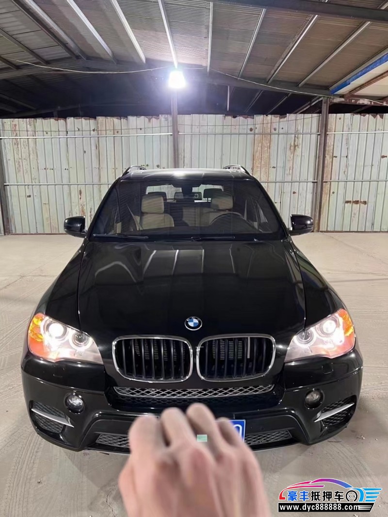 13年宝马X5SUV抵押车出售