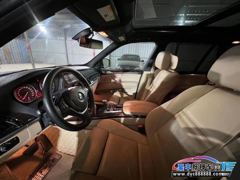 13年宝马X5SUV抵押车出售