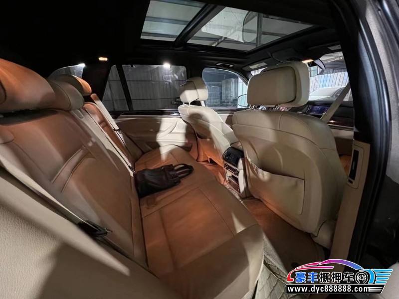 13年宝马X5SUV抵押车出售