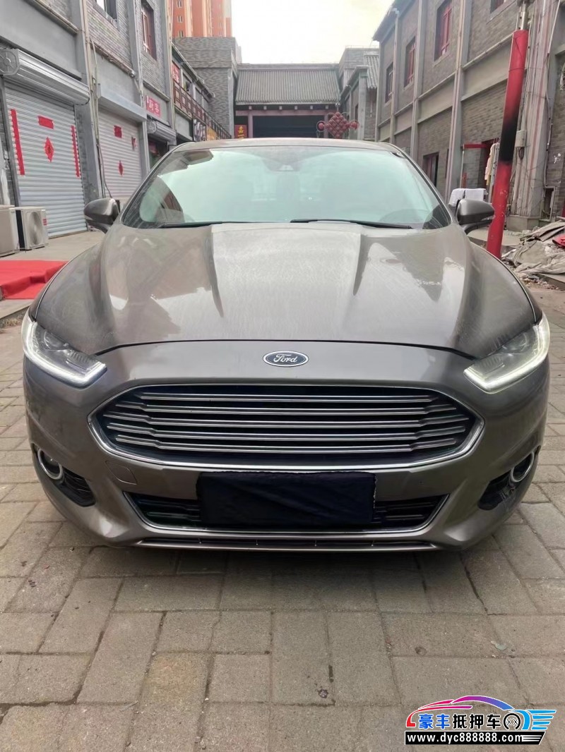 13年福特蒙迪欧轿车抵押车出售