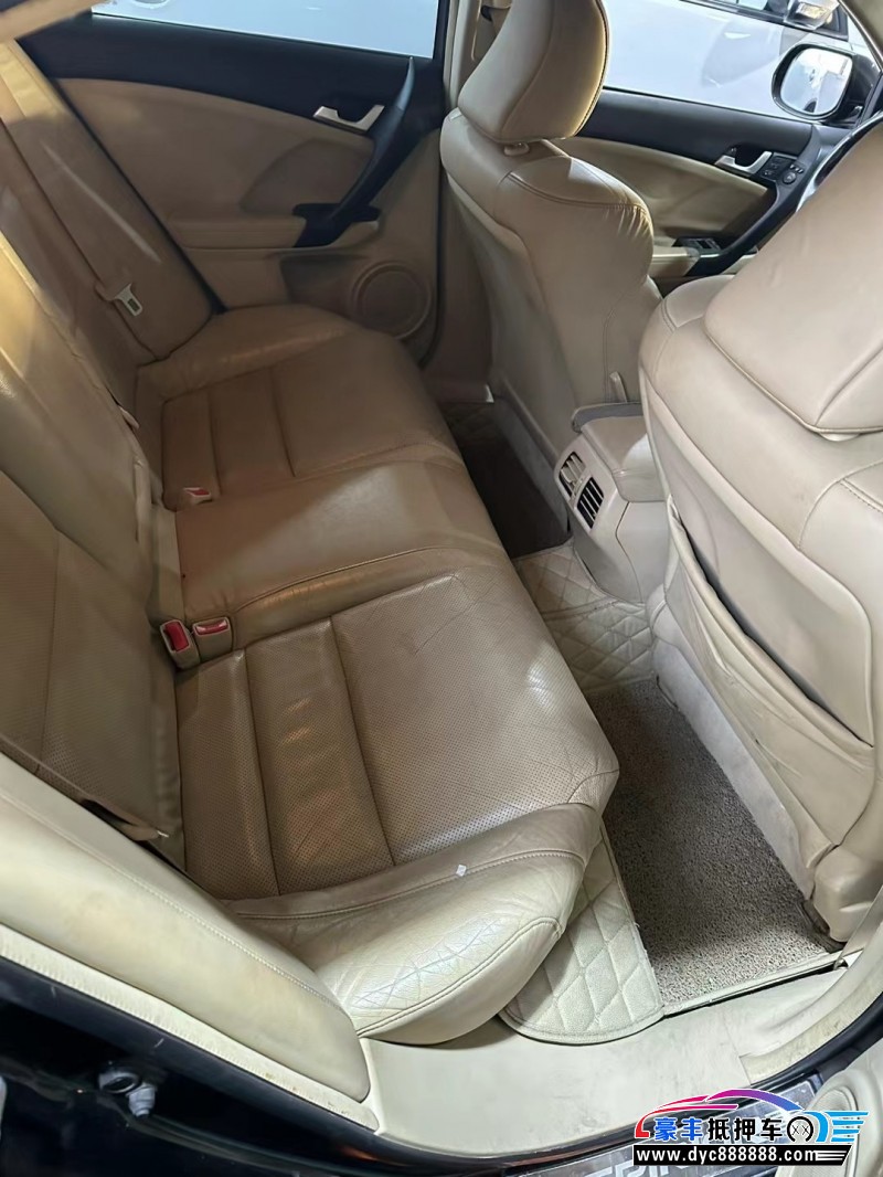 14年本田思铂睿轿车抵押车出售