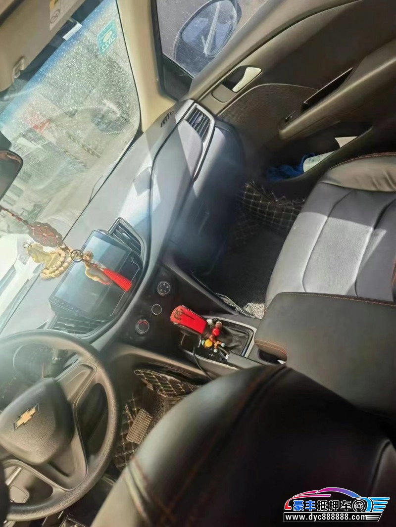 18年雪佛兰科沃兹轿车抵押车出售