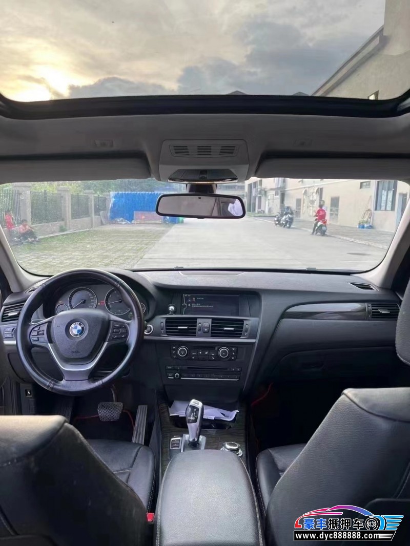 11年宝马X3SUV抵押车出售