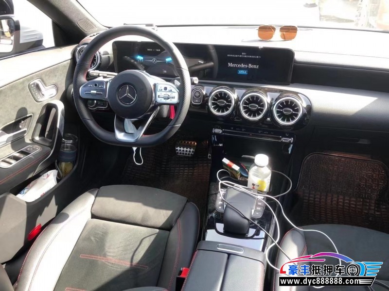 22年奔驰CLA级SUV抵押车出售