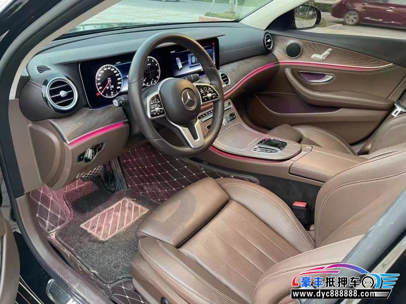 20年奔驰E级轿车抵押车出售